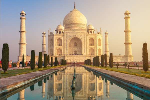 Sunrise Tour of Taj Mahal by Car